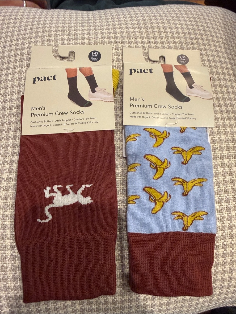 Pact Men's Organic Cotton Blend Crew Socks — Maroon & Light Blue Banana Print